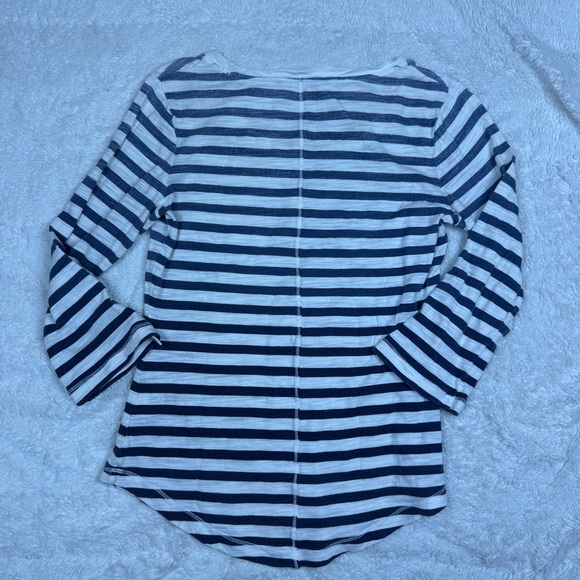 Banana Republic Navy and White Striped Long Sleeve Tee - Picture 5 of 5